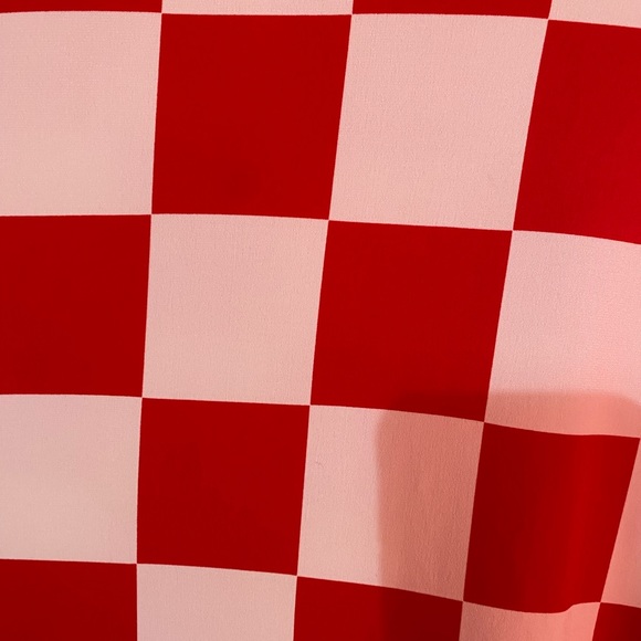 White and red sleeveless top size small - Picture 2 of 2